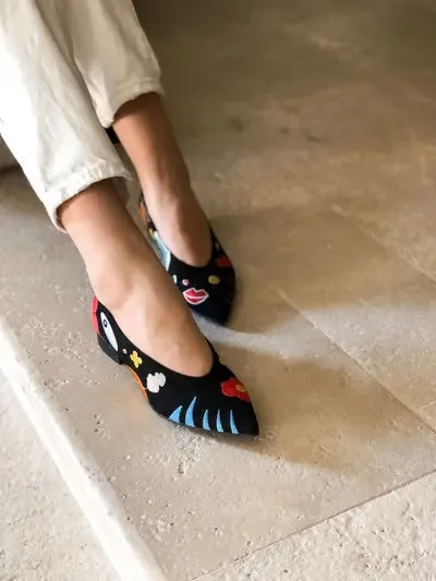 A New Vegan Universe Flats by Momoc