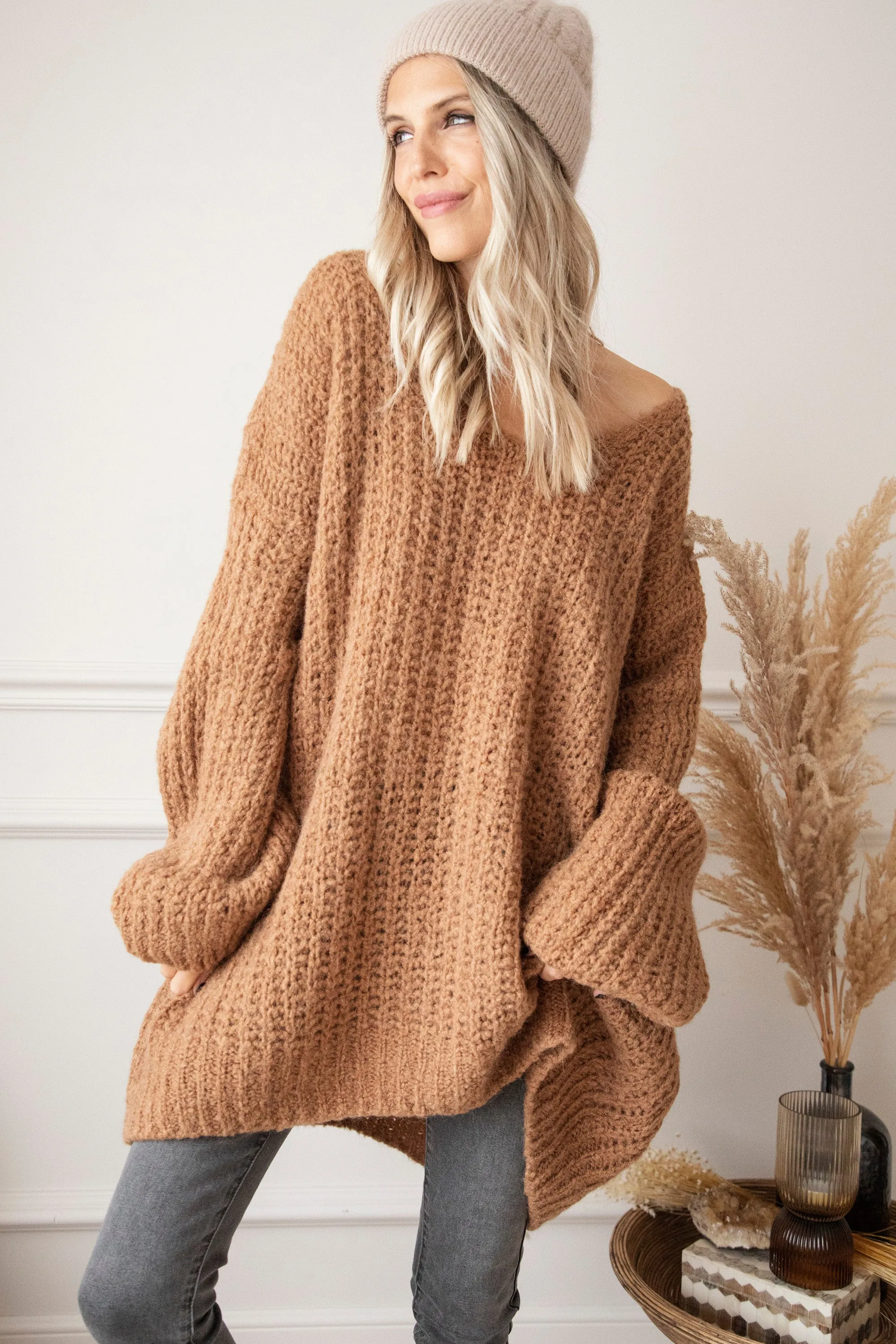 Extra Long, Extra Cozy Camel - Trui