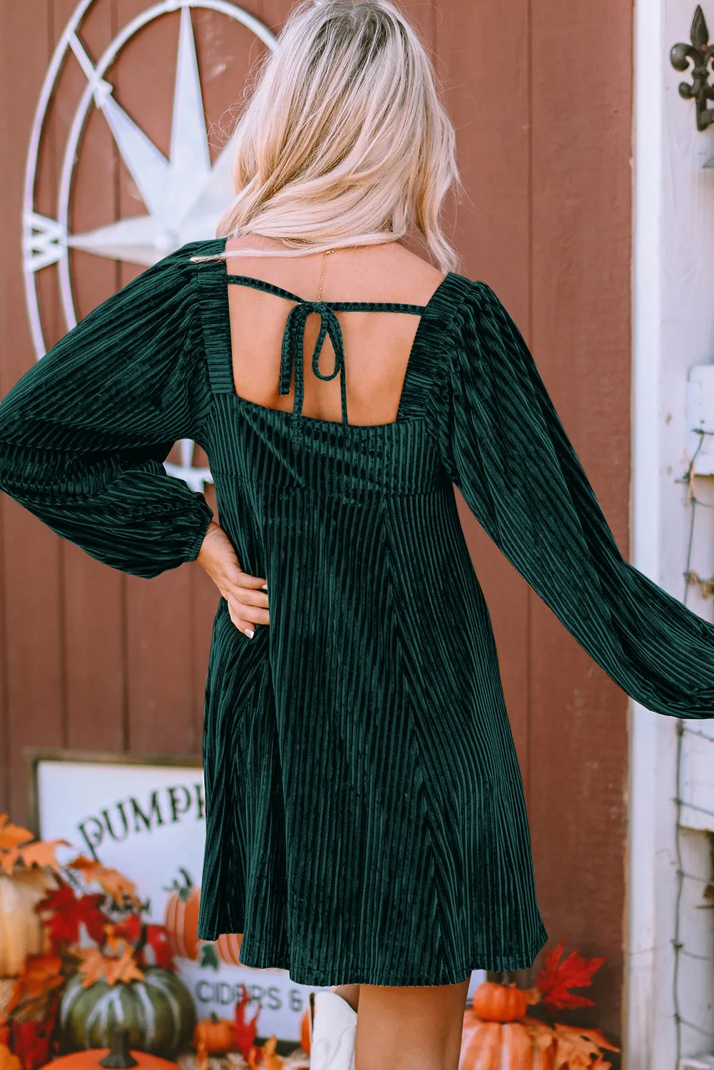 Green Tie Back Square Neck Velvet Babydoll Dress