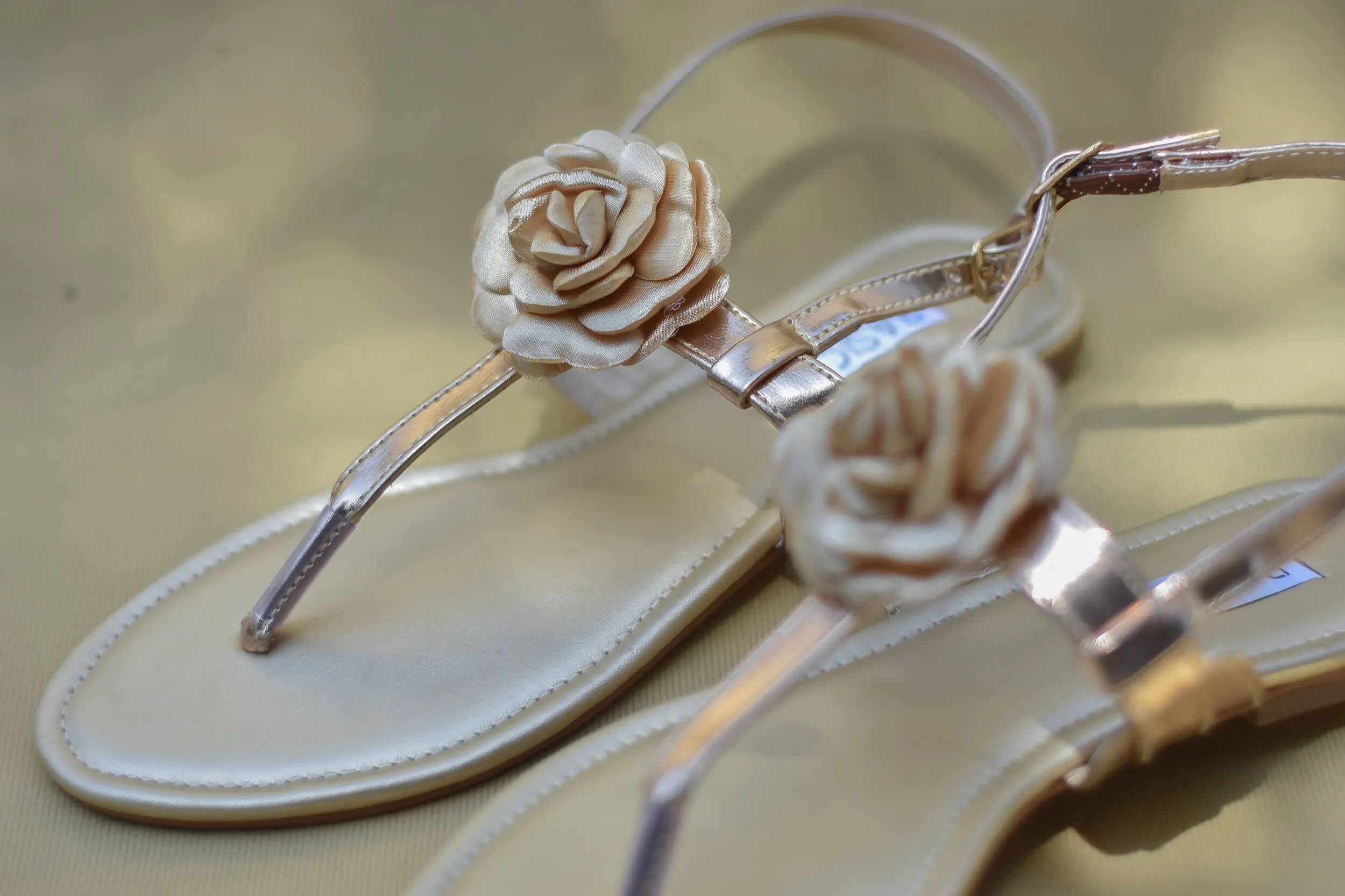 Sandals | Rose Gold