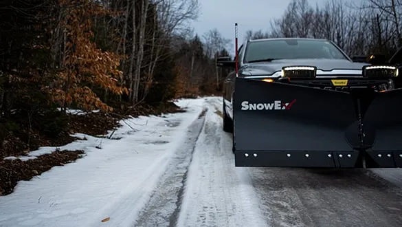 SnowEx 7'6" RDV™ V-Plow